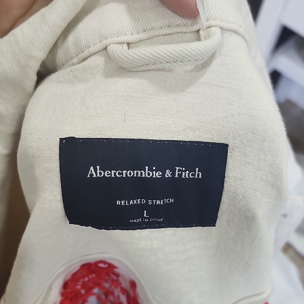 Abercrombie & Fitch Cream Lightweight Shirt Jacket - Picture 7 of 16